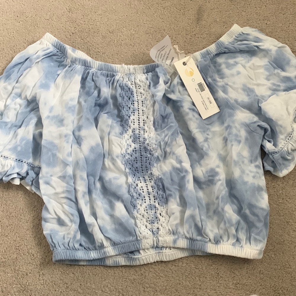 tie dye blue and white off the shoulder shirt
